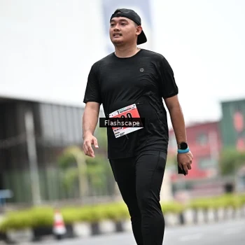Runner Photo 8954660