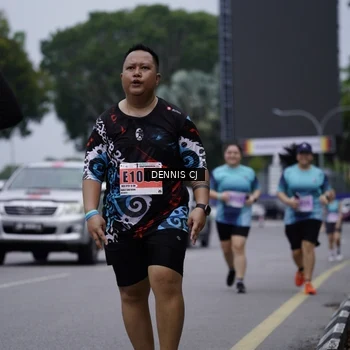 Runner Photo 8954675