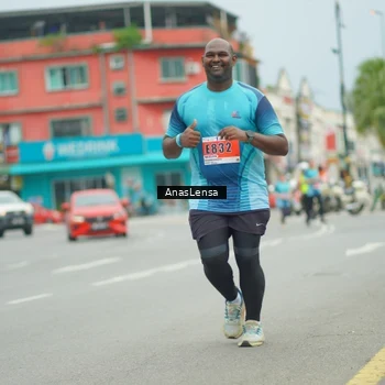 Runner Photo 8954678