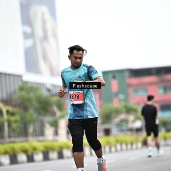 Runner Photo 8954682