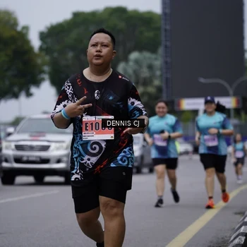 Runner Photo 8954685