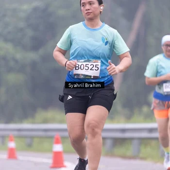 Runner Photo 8954691