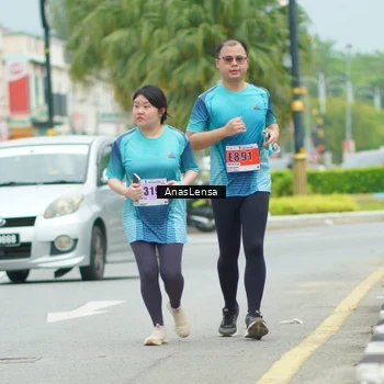Runner Photo 8954698