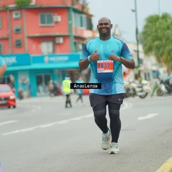 Runner Photo 8954702