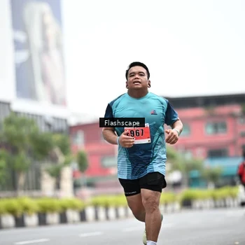 Runner Photo 8954732