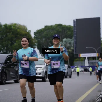 Runner Photo 8954740