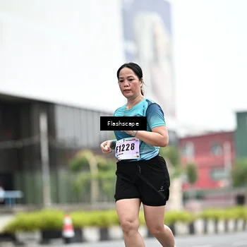 Runner Photo 8954769