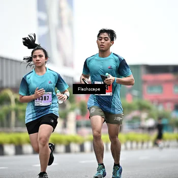 Runner Photo 8954817