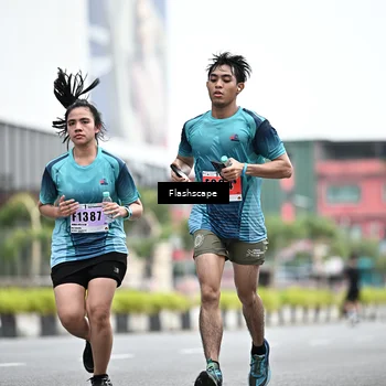 Runner Photo 8954852