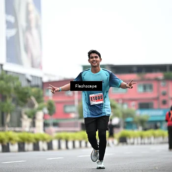 Runner Photo 8954864