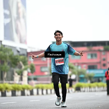 Runner Photo 8954873