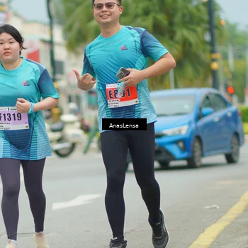 Runner Photo 8954937