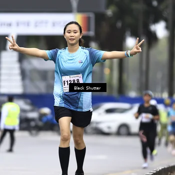 Runner Photo 8954973