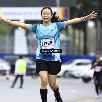 Runner Photo 8955005