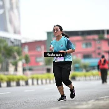Runner Photo 8955056