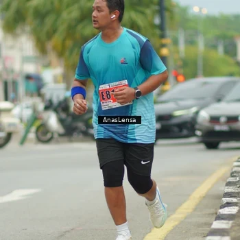 Runner Photo 8955252