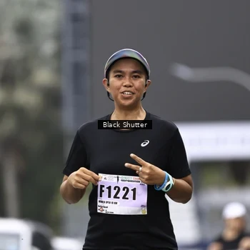 Runner Photo 8955253