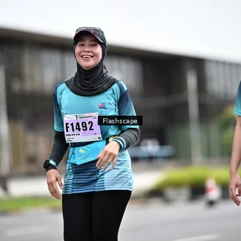 Runner Photo 8955256