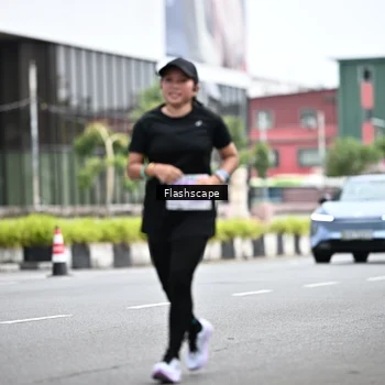Runner Photo 8955292