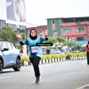 Runner Photo 8955331