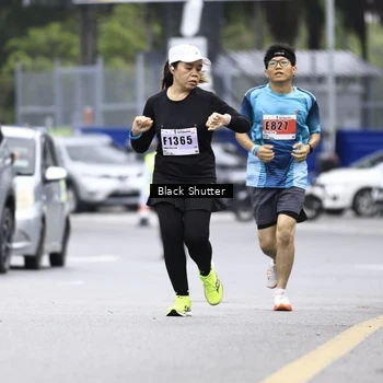 Runner Photo 8955335