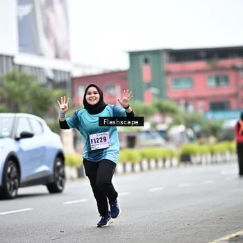 Runner Photo 8955338