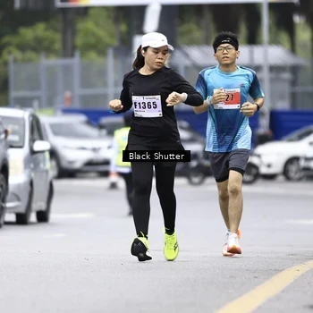 Runner Photo 8955362