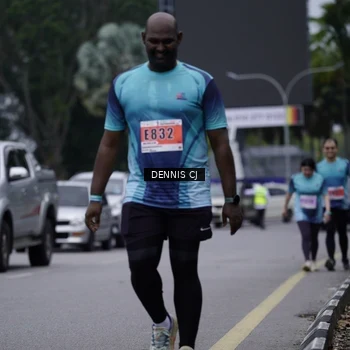 Runner Photo 8955381