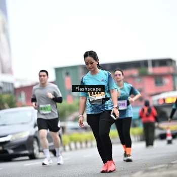 Runner Photo 8955398