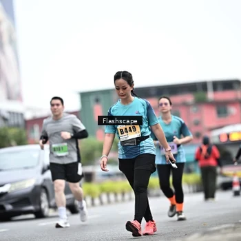 Runner Photo 8955422
