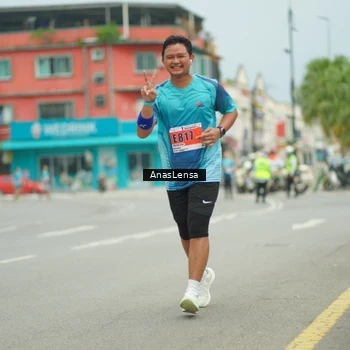 Runner Photo 8955427