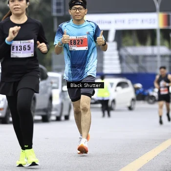 Runner Photo 8955477
