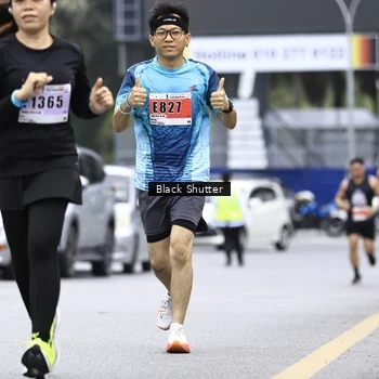 Runner Photo 8955488