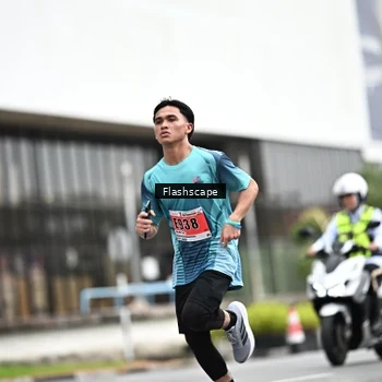 Runner Photo 8955526