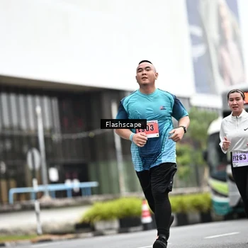 Runner Photo 8955535