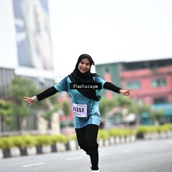 Runner Photo 8956002