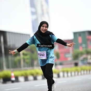 Runner Photo 8956026