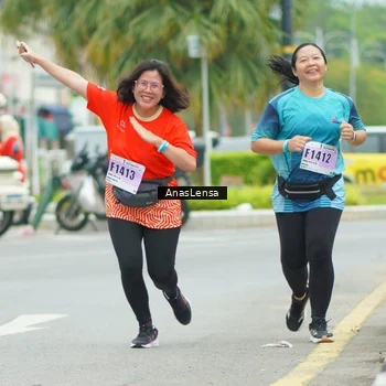 Runner Photo 8956041