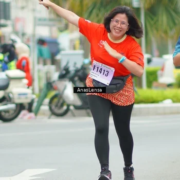 Runner Photo 8956050