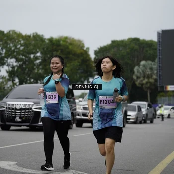 Runner Photo 8956054