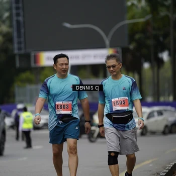 Runner Photo 8956056