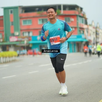 Runner Photo 8956064