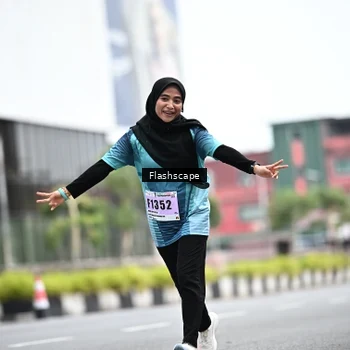 Runner Photo 8956069