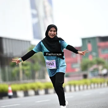 Runner Photo 8956075