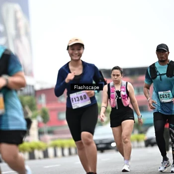 Runner Photo 8956161