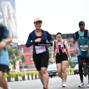 Runner Photo 8956174