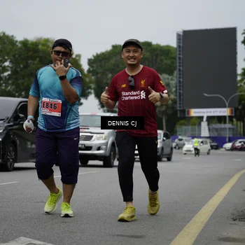 Runner Photo 8956231