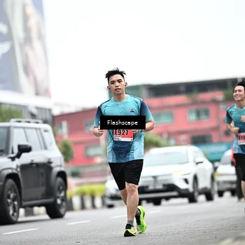 Runner Photo 8956298