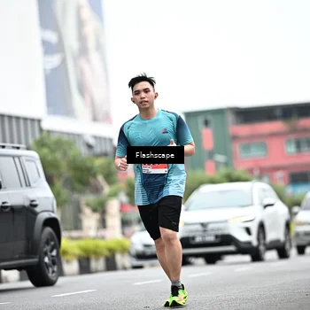 Runner Photo 8956316