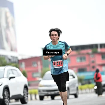 Runner Photo 8956359